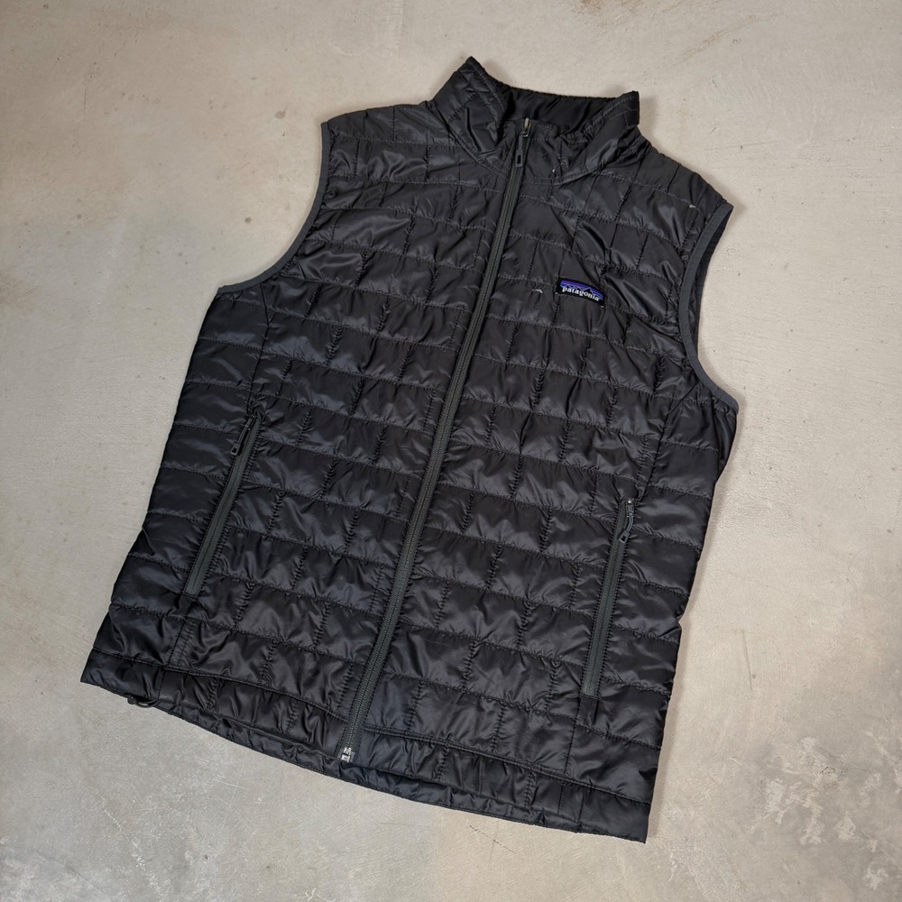 Patagonia Mens Nano Puff Vest Black Medium PrimaLoft Insulated 84241 Puffer